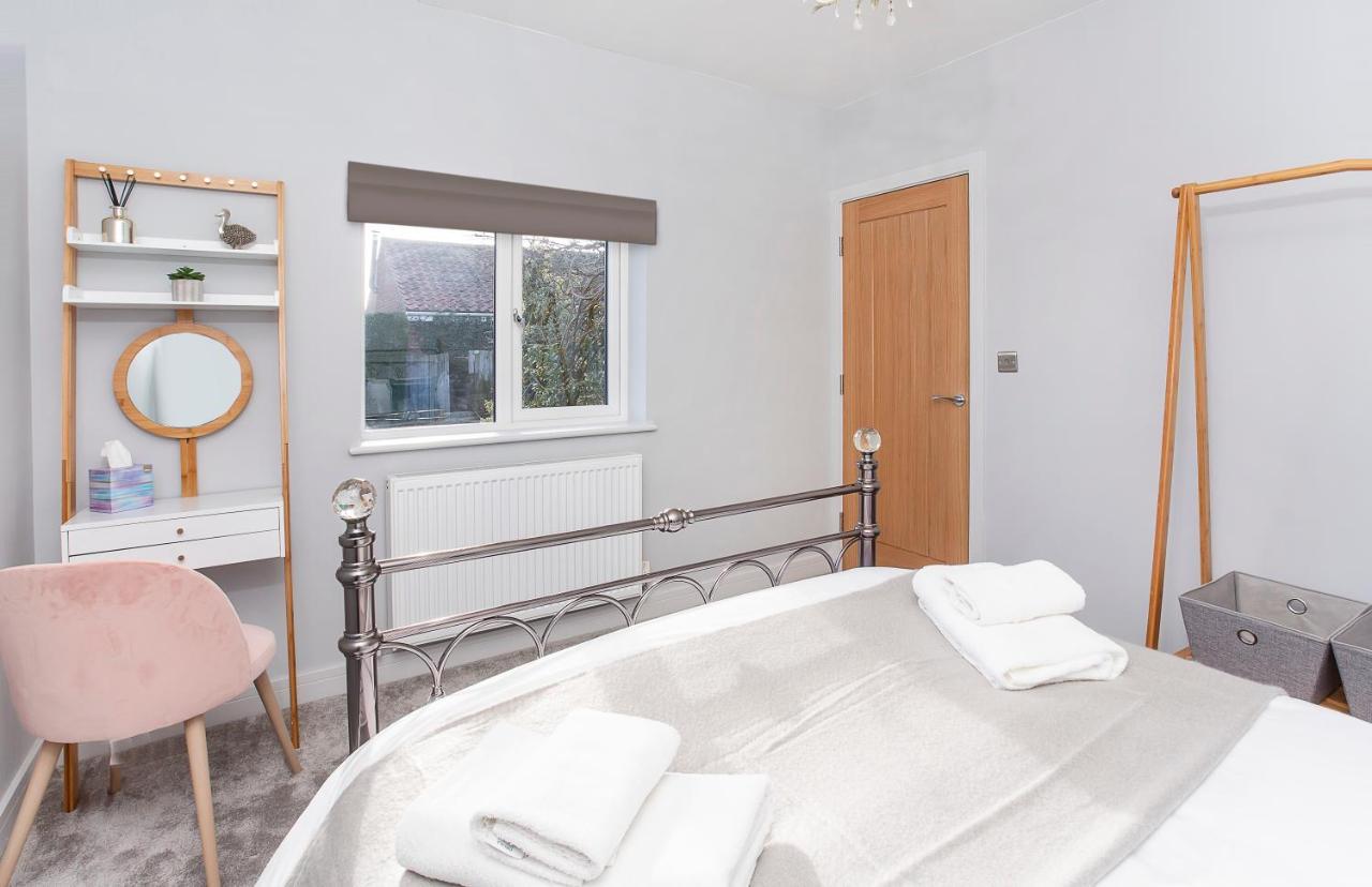 The Luxury Potting Shed With Free Parking! Leilighet York Eksteriør bilde